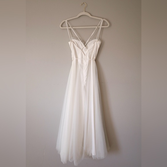 White Dress - Picture 2 of 5